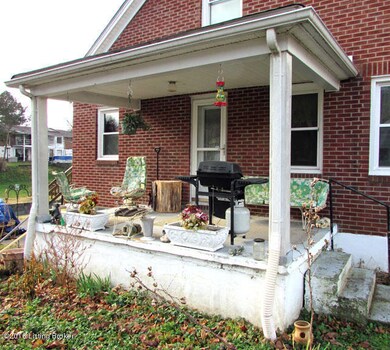 172 E Oak St, Lebanon Junction, KY 40150 - photo 5