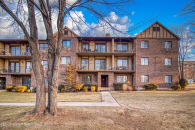 Welcome to 40 Donna Court!