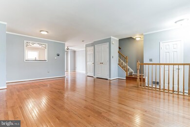 7725 Hickory Glen Way, Springfield, VA 22153 - photo 3