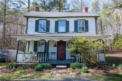 257 Horseshoe Bend Rd, Deltaville, VA 23043 - photo 3