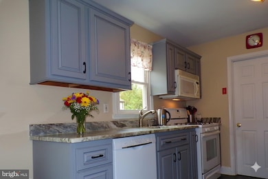 7 Median Dr, Wilmington, DE 19803 - photo 6