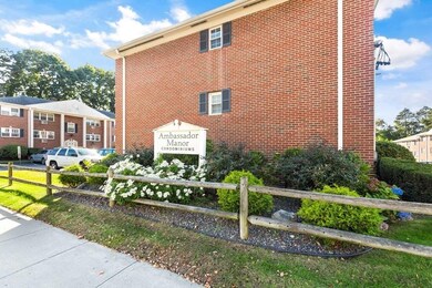 25 Arlington Rd unit 4, Woburn, MA 01801 - photo 3