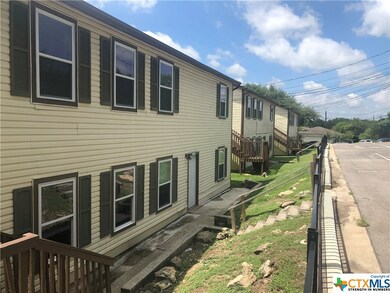 1015 Advance St, San Marcos, TX 78666 - photo 3