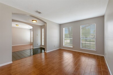 2019 S Mission Cir, Friendswood, TX 77546 - photo 7