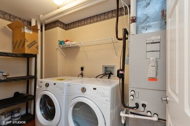 Turnberry unit 109, Buffalo Grove, IL 60089 - photo 4