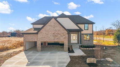 29700 Red Fox Ln, Chesterfield, MI 48047 - photo 3