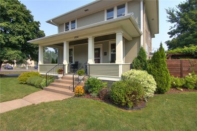 1704 Birch St, Eau Claire, WI 54703 - photo 2