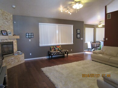 6405 Red Rock Dr, Farmington, NM 87402 - photo 3