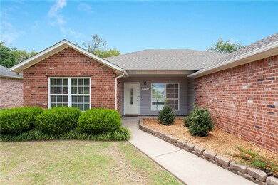 416 S Pittman St, Prairie Grove, AR 72753 - photo 2