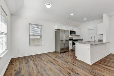 406 E Monterey St, Denison, TX 75021 - photo 7