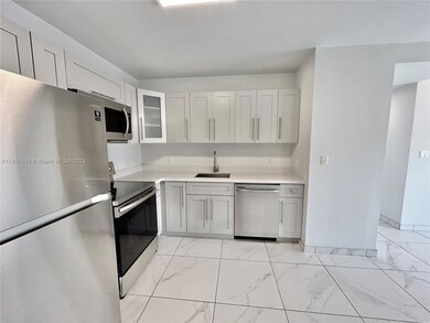 836 SW 2nd St unit 406, Miami, FL 33130 - photo 5