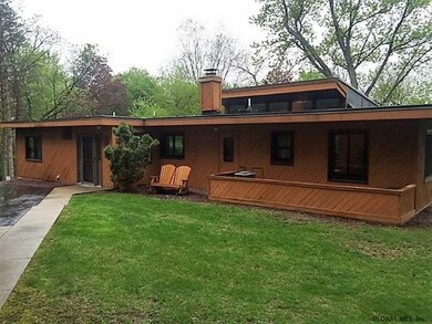 10 Vine St, Rensselaer, NY 12144 - photo 4