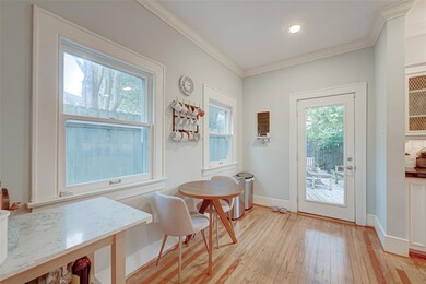 1027 W Gardner St, Houston, TX 77009 - photo 6