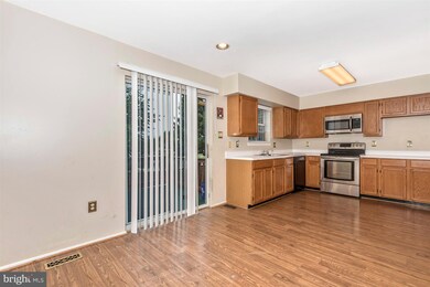 6905 Turnberry Ct, Frederick, MD 21703 - photo 6