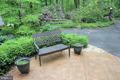 109 Brownstone Dr, Hershey, PA 17033 - photo 3