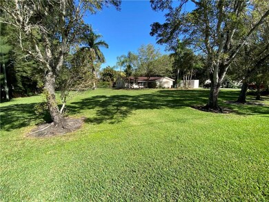 10891 SW 25th St, Davie, FL 33324 - photo 3