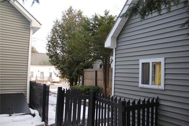 Side patio