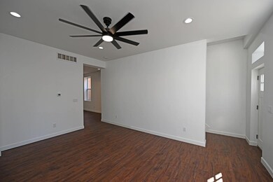 132East13thSt_4