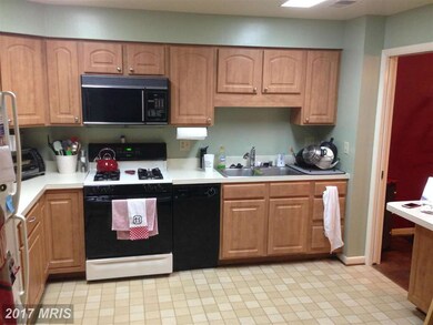 3853 Steppes Ct unit A, Falls Church, VA 22041 - photo 3