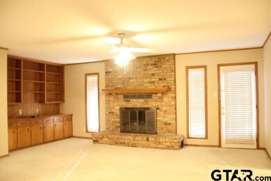 3601 3601 Silverwood, Tyler, TX 75701 - photo 2
