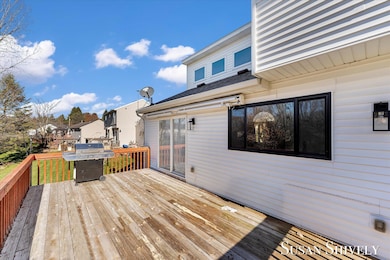 6903 Lake Bluff Dr NE, Comstock Park, MI 49321 - photo 5