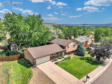 Great curb appeal!