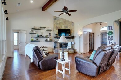 118 Deer Stream Ct, Azle, TX 76020 - photo 6