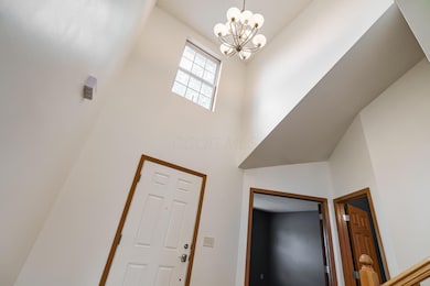 2-Story Foyer
