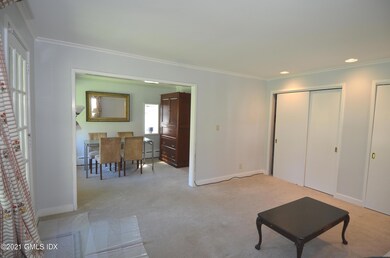 527 Stanwich Rd unit B Rear, Greenwich, CT 06831 - photo 6