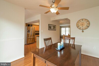 8106 Brightlink Ct, Ellicott City, MD 21043 - photo 6