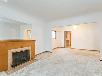 Living Room/Dining Room