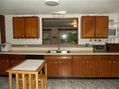 551 Williamsville Rd, Barre, MA 01005 - photo 6