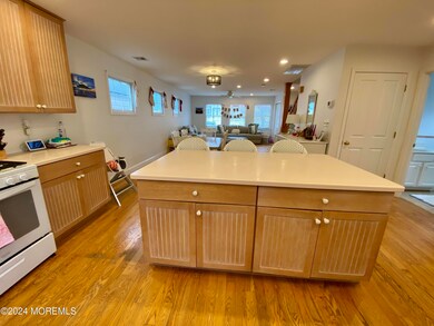 410 Sylvania Ave unit Rear, Avon By the Sea, NJ 07717 - photo 5