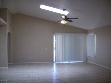 734 E Baylor Ln, Chandler, AZ 85225 - photo 5