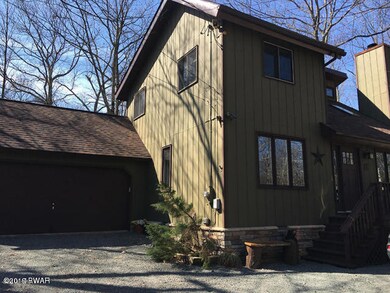 800 W Whippletree Ct, Lords Valley, PA 18428 - photo 2