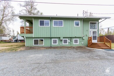 05. Side Exterior