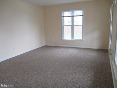 431 Denning Ct, Warrenton, VA 20186 - photo 3