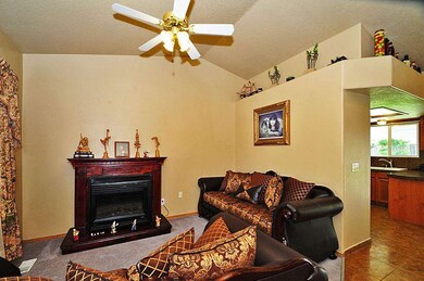 923 W Oakmont Ave, Nampa, ID 83686 - photo 4