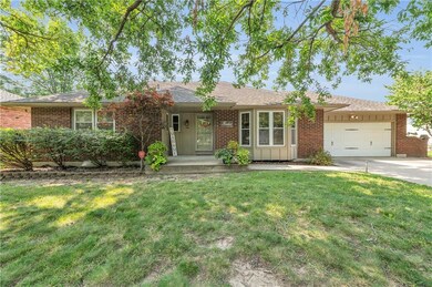 1300 NW Hearnes Ave, Blue Springs, MO 64015 - photo 2