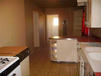 3419 Jefferson Ave, El Paso, TX 79930 - photo 6