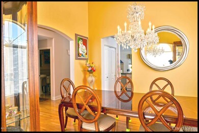 Formal Dining