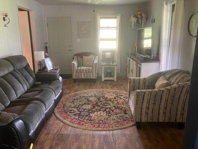 469 Sharon Moss Rd, Laurel, MS 39443 - photo 7