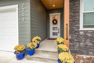 2202 Berryman Loop, Lynden, WA 98264 - photo 3