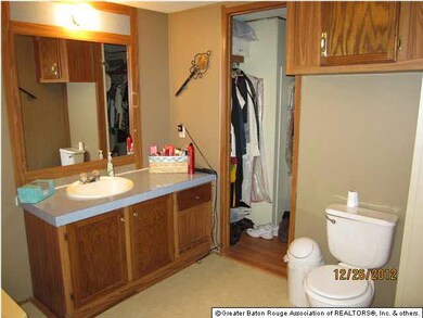 2nd vanity