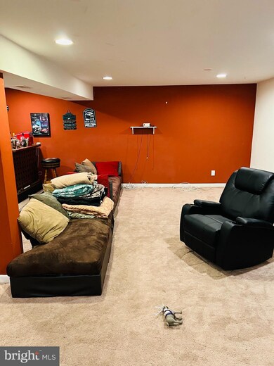 14904 Laurel Oaks Ln, Laurel, MD 20707 - photo 7