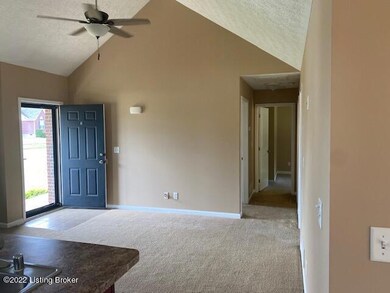 200 Gentry Crossings Blvd, Mount Washington, KY 40047 - photo 5