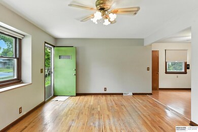6317 Camden Ave, Omaha, NE 68104 - photo 4