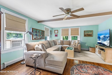 156 Old Tavern Rd Howell, NJ-03