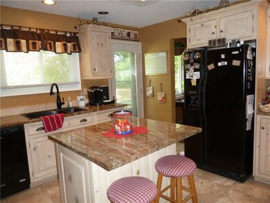 80 Shady Dr, Indiana, PA 15701 - photo 5