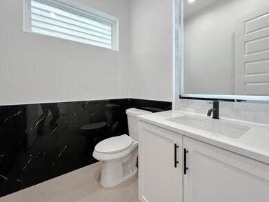 820 E 24th St, Houston, TX 77009 - photo 7